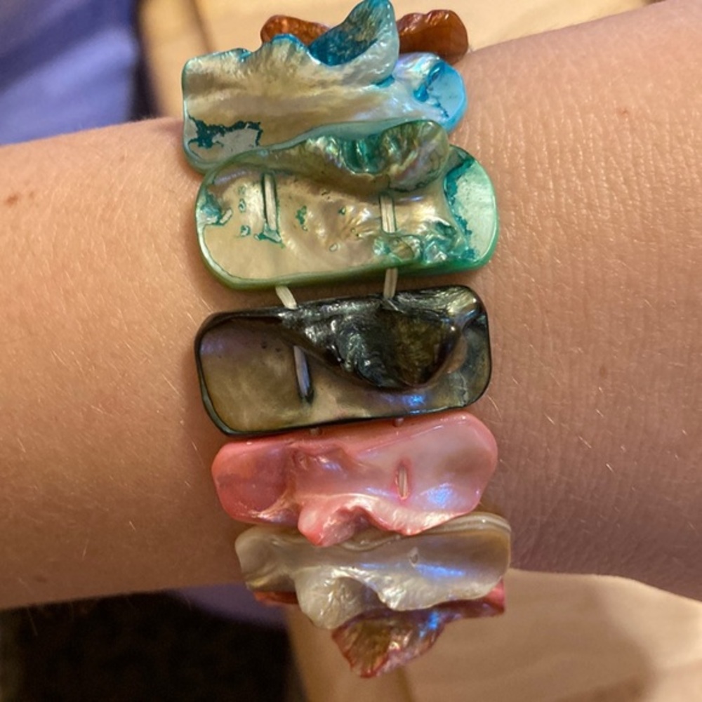 Painted faux shell baroque multi colored bracelet